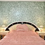 Fancy apartment close to airport